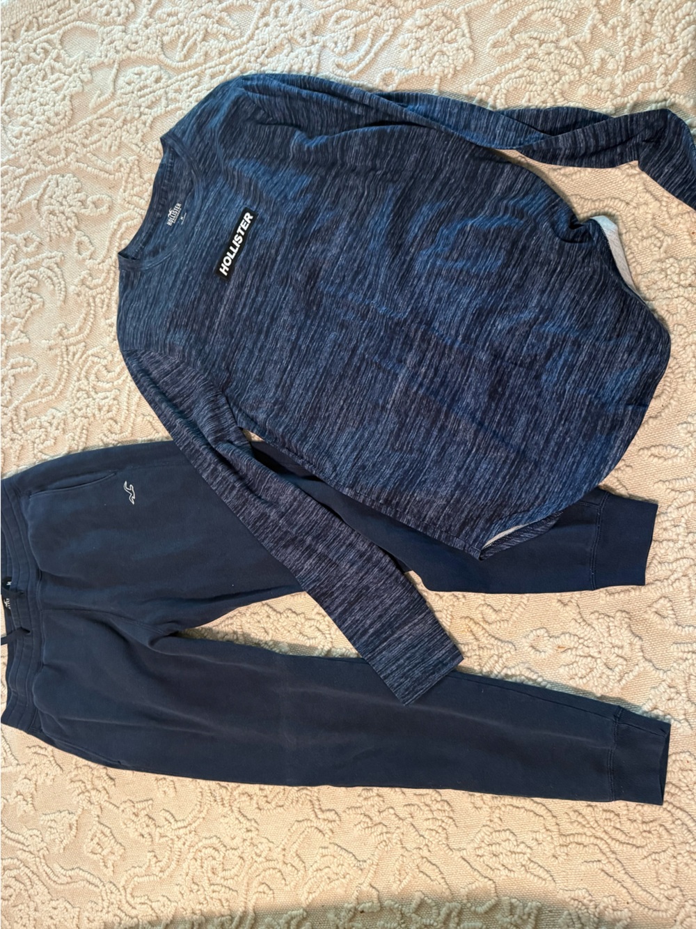 Hollister men’s dark blue Active Joggers Set